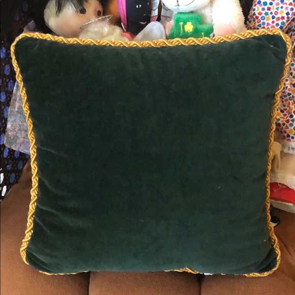 Holiday motif square throw pillow EUC - Picture 2 of 2